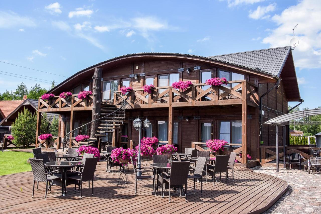 Pajurio Vingis Aparthotel Palanga Exterior photo