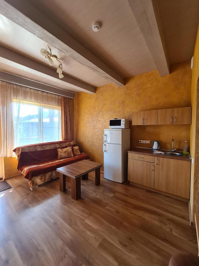 Pajurio Vingis Aparthotel Palanga Exterior photo